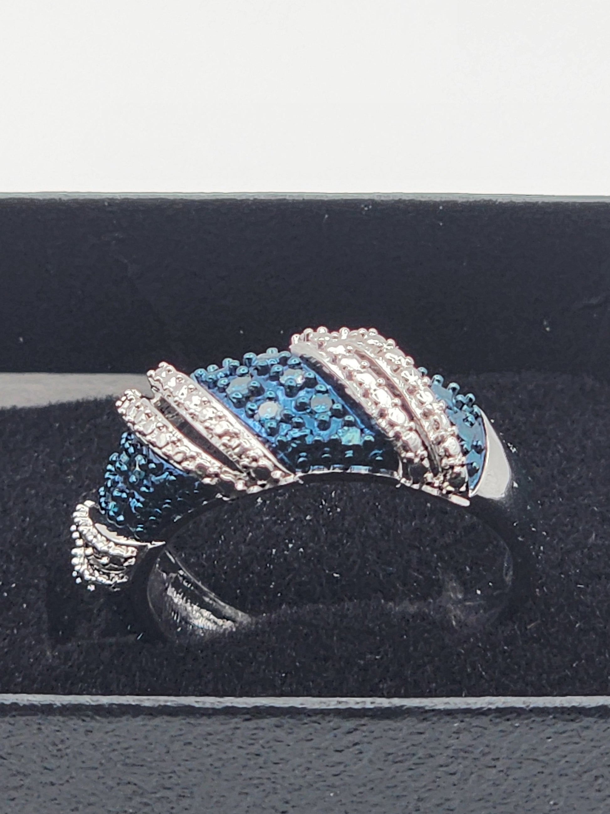 14K white gold over sterling silver women's size 7 ring with round cut diamonds