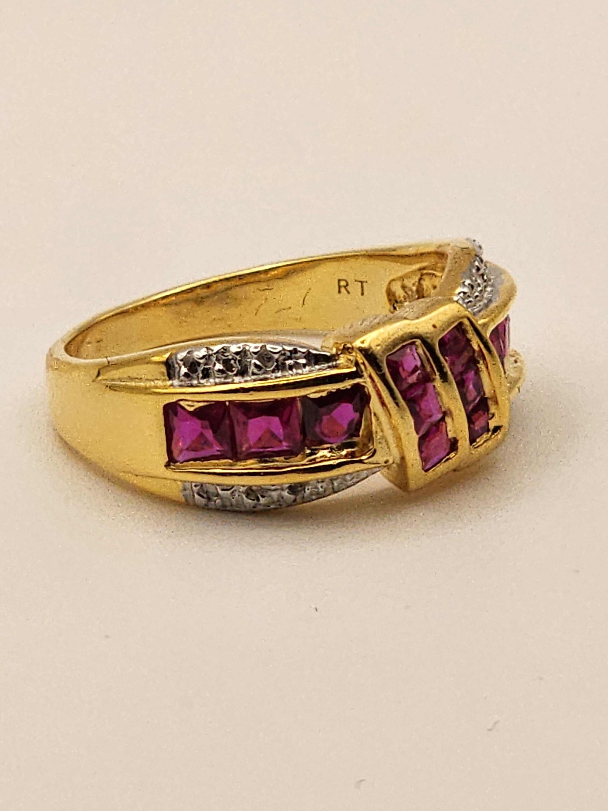 Gorgeous womens ring with 2.50 CTW ruby and diamonds in 14K gold layered sterling silver