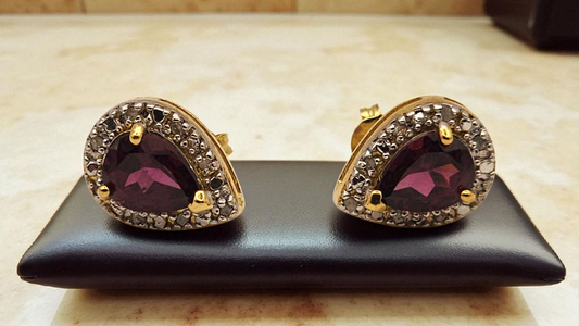 Gorgeous Womens 18K Yellow Gold Over Sterling Silver Garnet and Diamond Designer Droplet Earrings